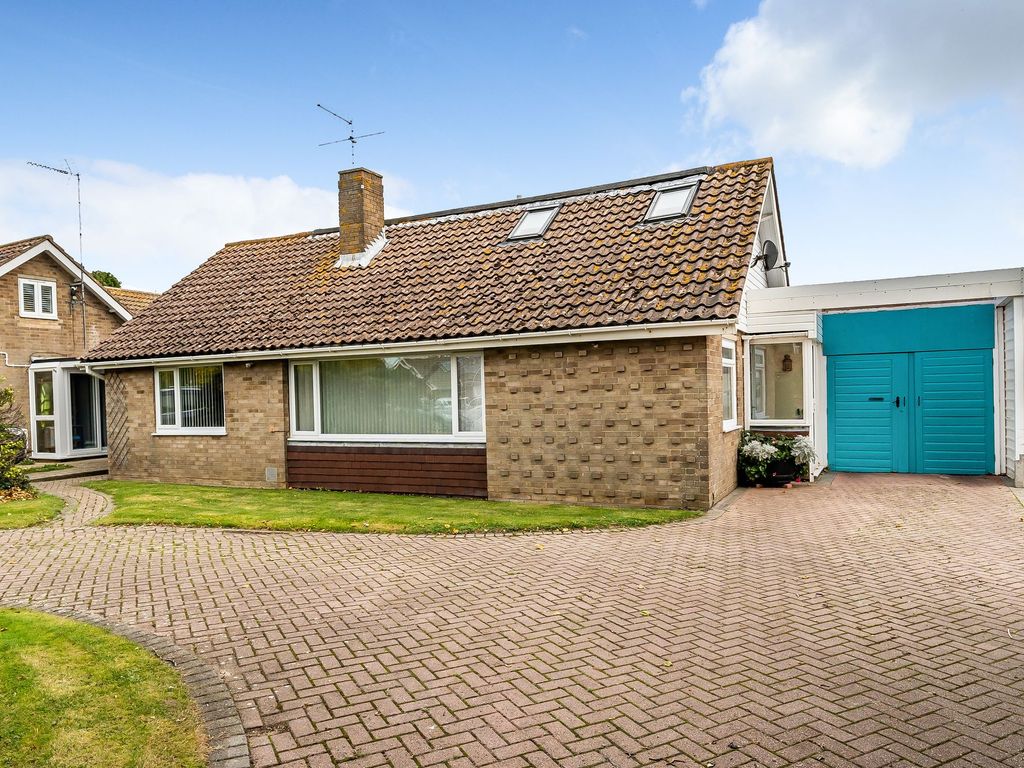 3 bed detached house for sale in Harbour View Road, Pagham, Bognor