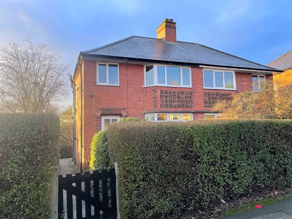3 bed semidetached house for sale in Highbury Road, Newbold