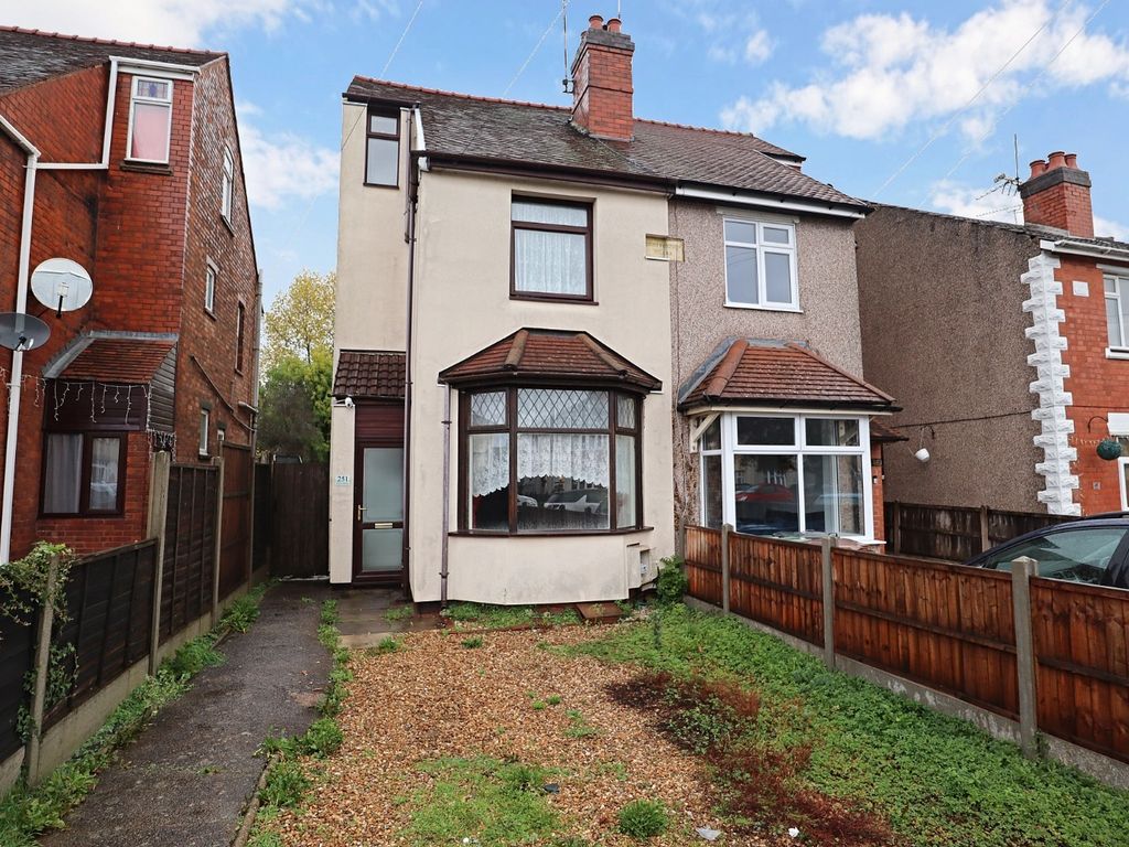 4 bed semidetached house for sale in Newtown Road, Bedworth