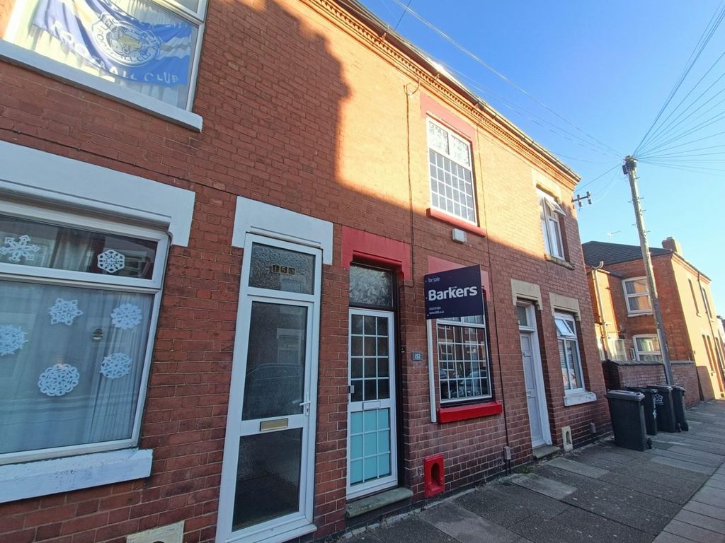 3 bed terraced house for sale in St. Leonards Road, Leicester LE2, £