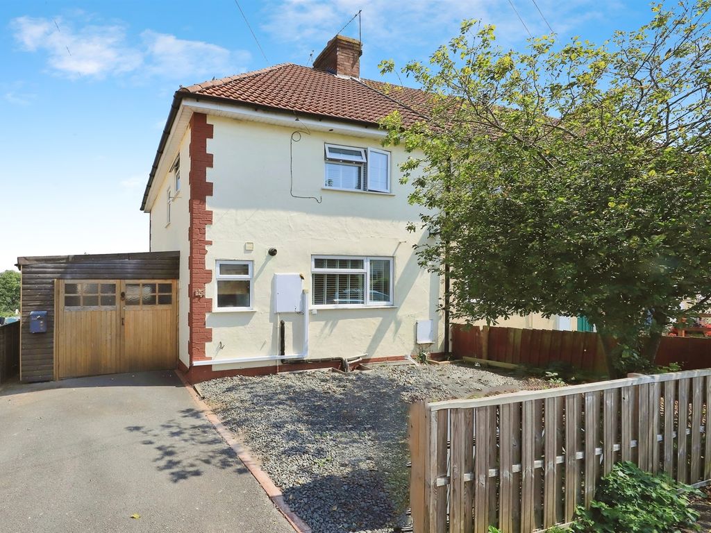 3 bed end terrace house for sale in Baldwin Road, Bewdley DY12, £