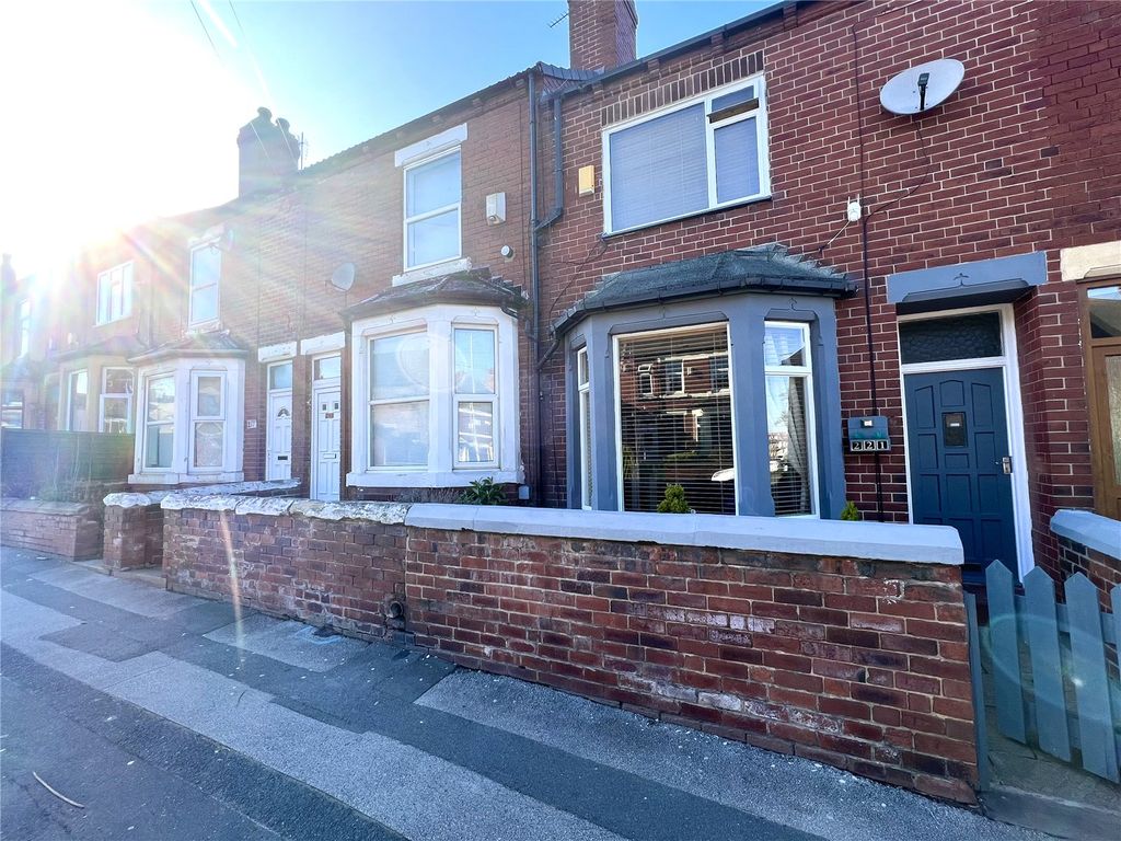 3 bed terraced house for sale in Castleford Road, Normanton, West