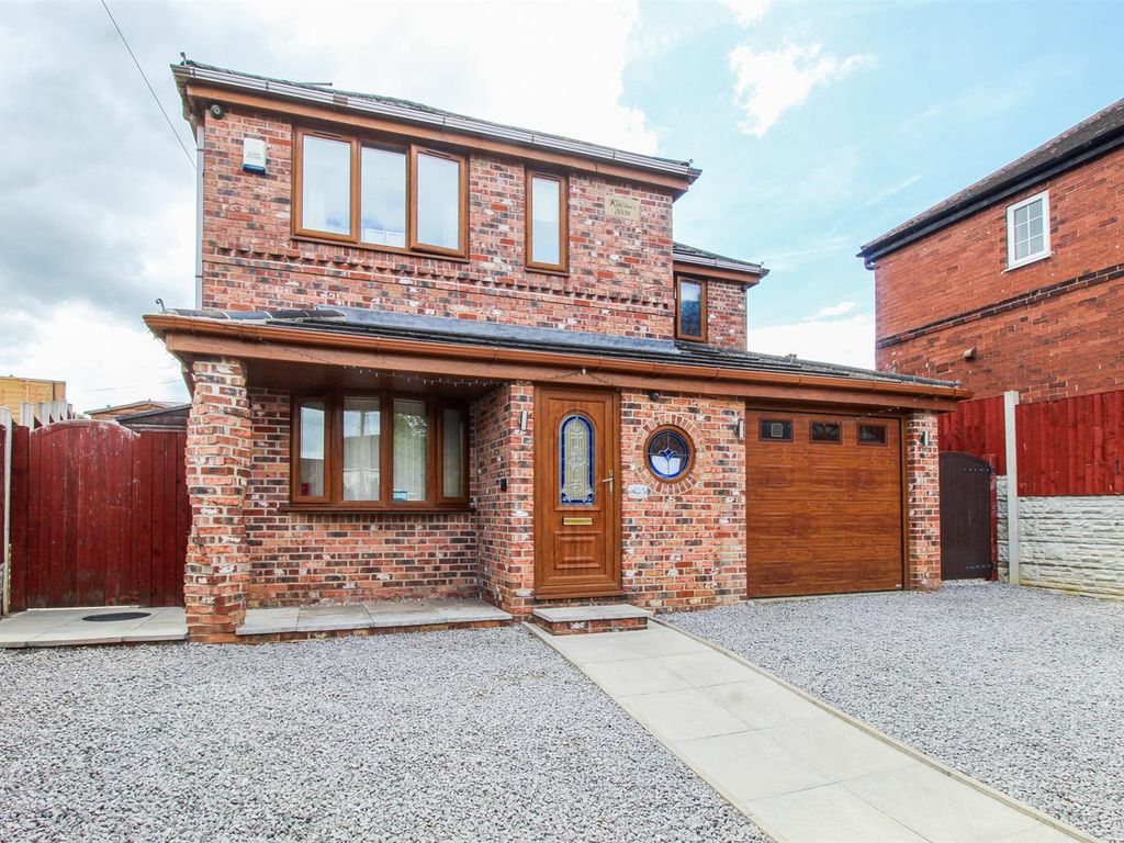 3 bed detached house for sale in Westbourne Crescent, Pontefract WF8, £