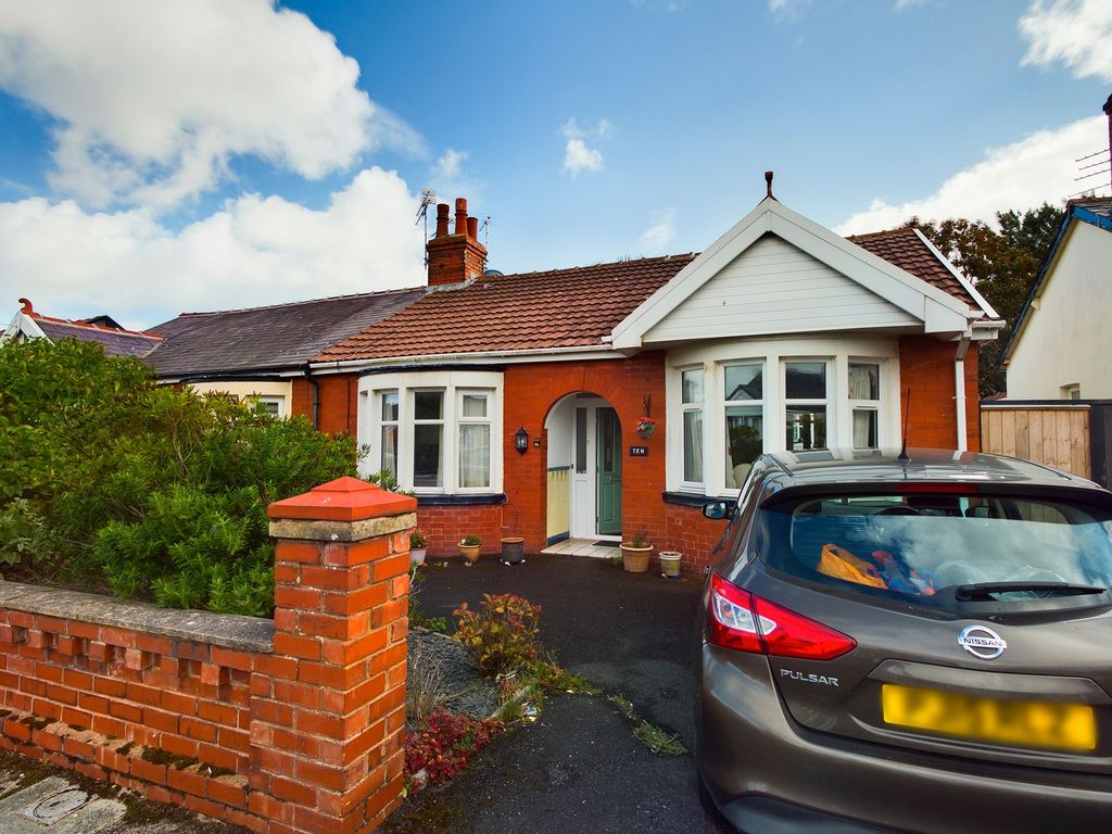 2 bed semidetached bungalow for sale in Selby Avenue, Blackpool FY4