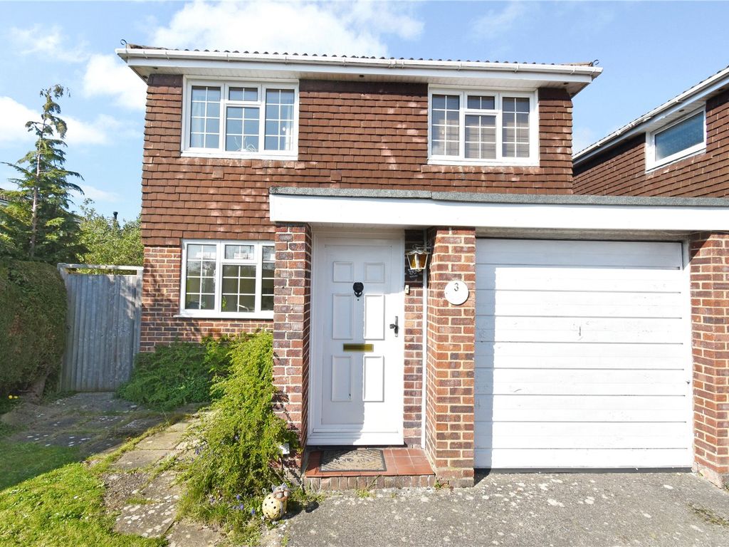 4 bed detached house for sale in Winston Way, Thatcham RG19 Zoopla