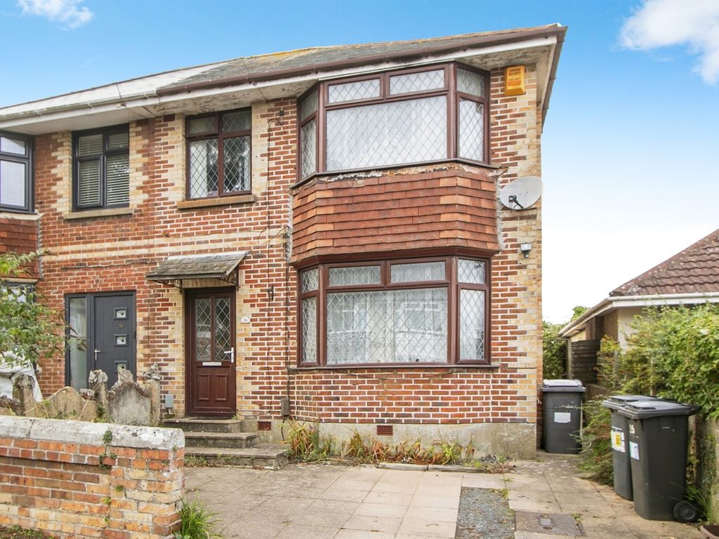 3 bed semidetached house for sale in Noel Road, Bournemouth BH10, £