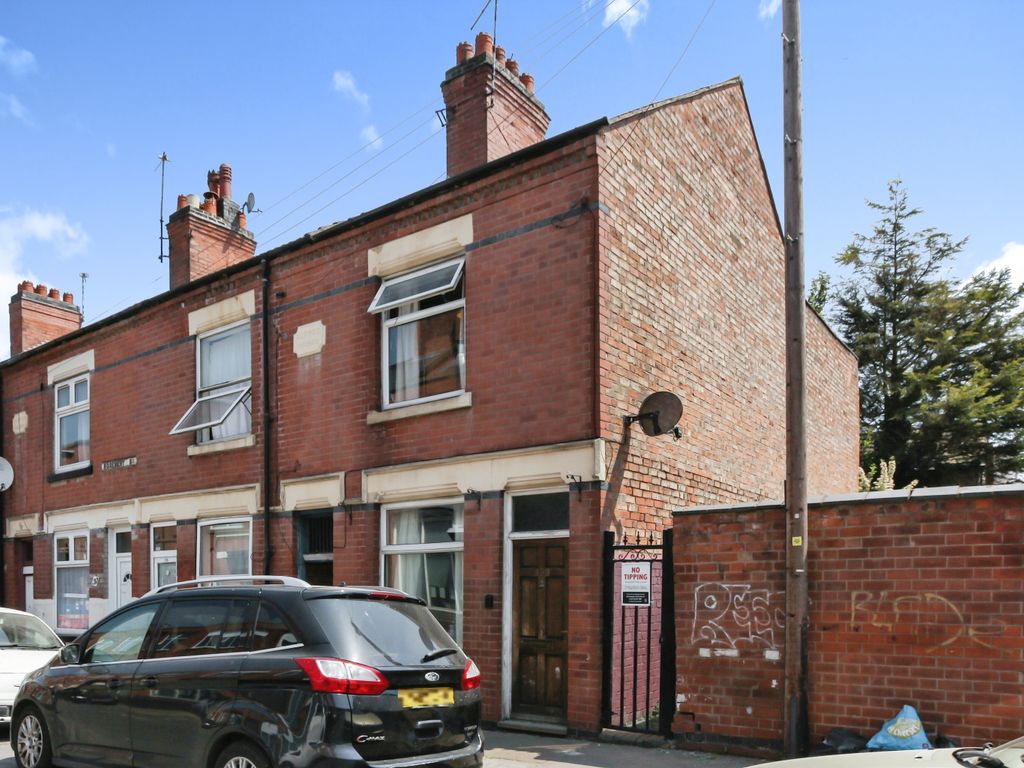 2 bed end terrace house for sale in Rosebery Street, Leicester