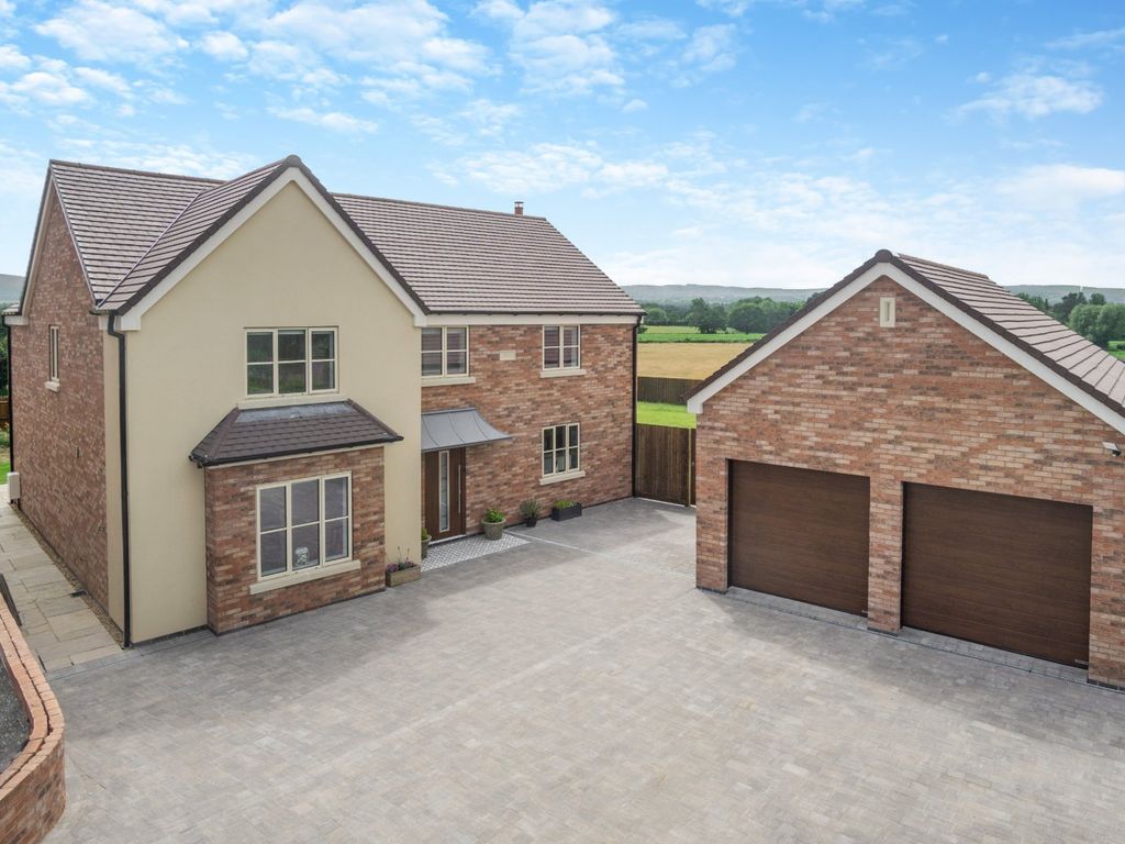 4 bed detached house for sale in Ryton, Dorrington, Shrewsbury