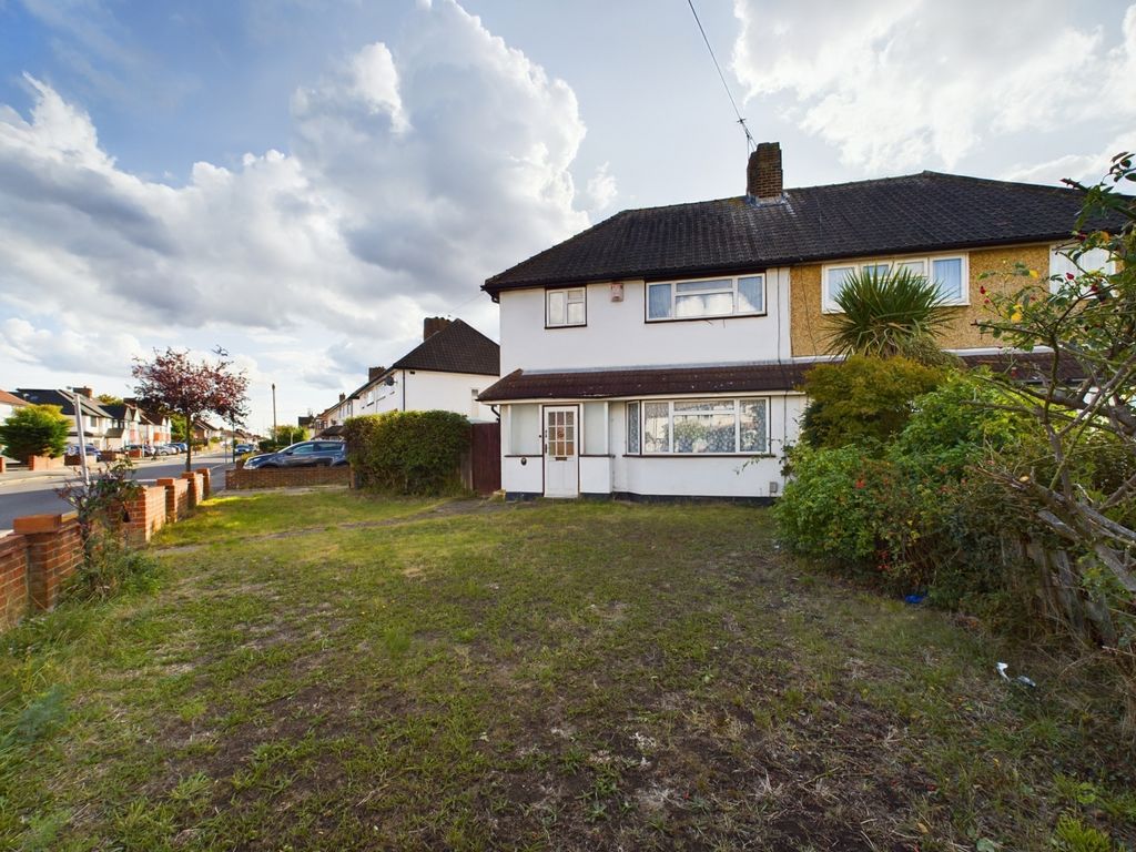 3 bed semidetached house for sale in Bridge Road, Bexleyheath DA7, £