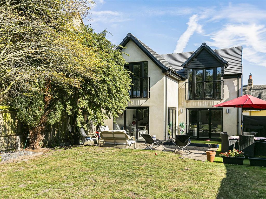 4 bed detached house for sale in Silver Street, Guilden Morden, Royston