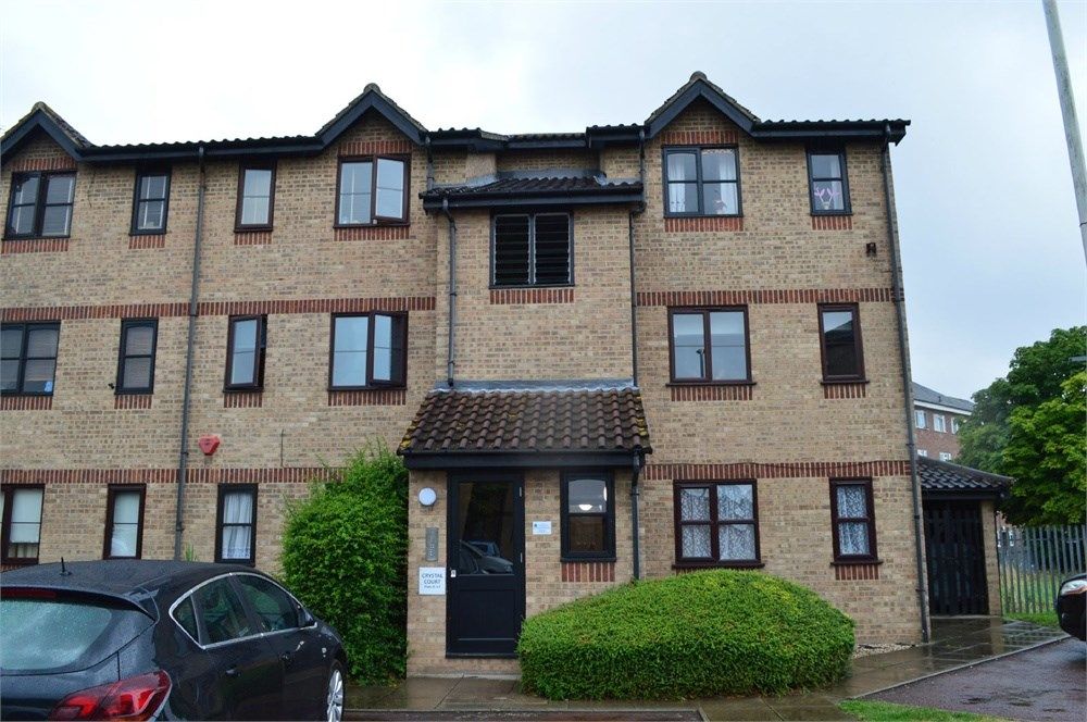 1 bed flat to rent in Ferro Road, Rainham RM13 Zoopla