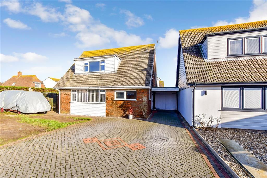 3 bed property for sale in Redoubt Way, Dymchurch, Romney Marsh, Kent