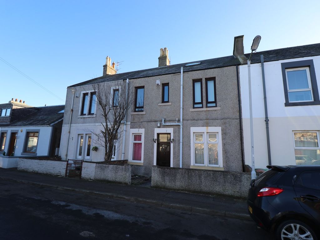 2 bed flat for sale in Lawrence Street, Buckhaven, Leven KY8 Zoopla