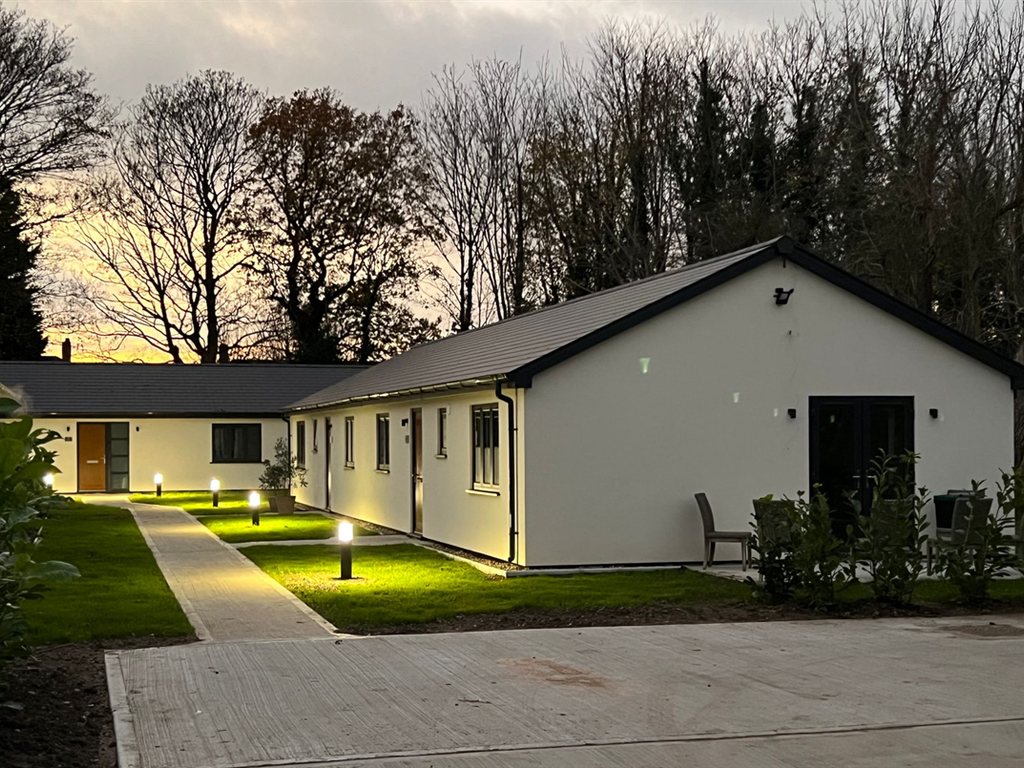 3 bed detached house to rent in Layhams Road, Keston BR2 Zoopla