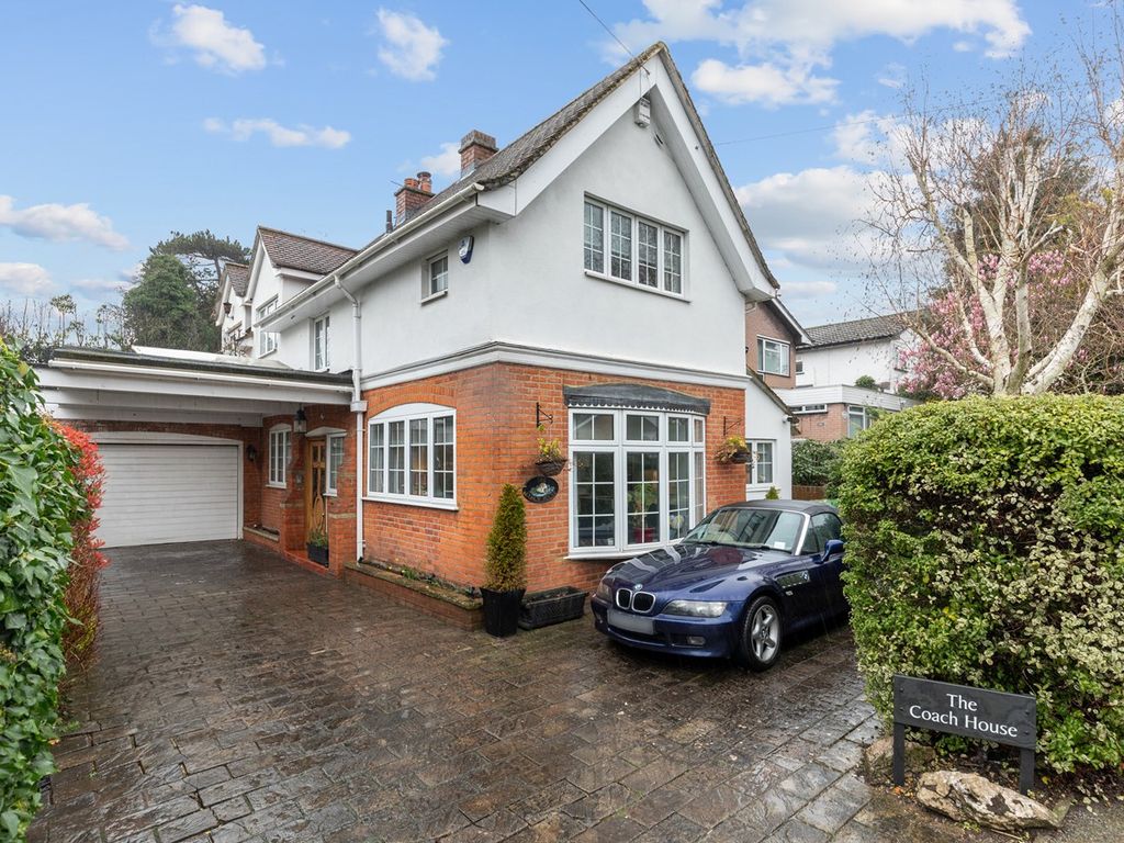 3 bed detached house for sale in Green Lane, Stanmore HA7, £1,250,000