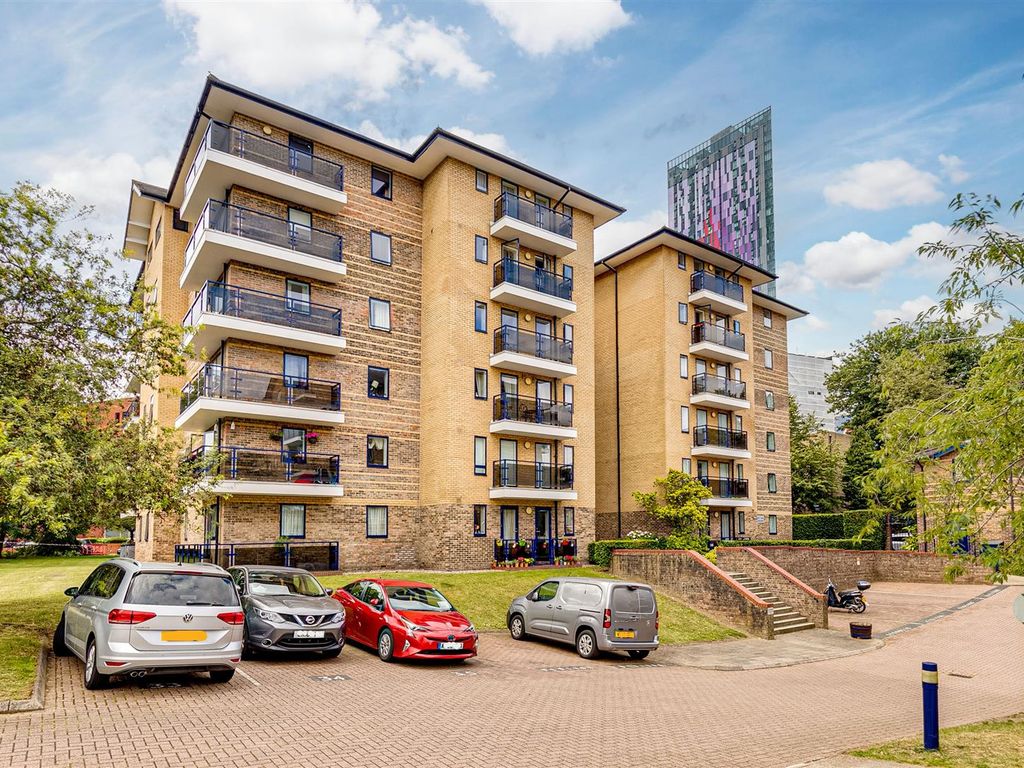 4 bed flat to rent in Tavistock Gate, 2 Tavistock Road, Croydon CR0