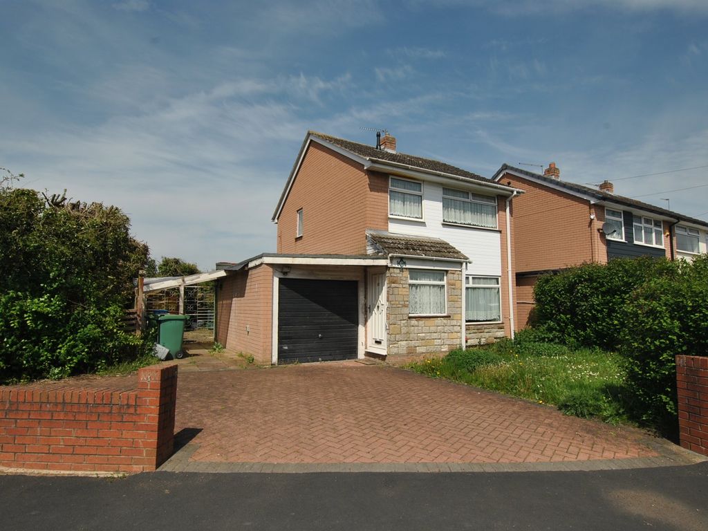 3 bed detached house for sale in Fieldhouse Drive, Muxton, Telford, 8Ps