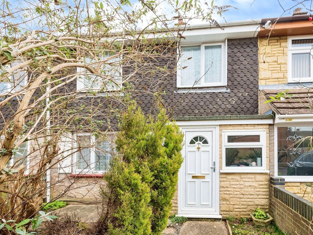 3 bed terraced house for sale in Alice Smith Square, Littlemore, Oxford