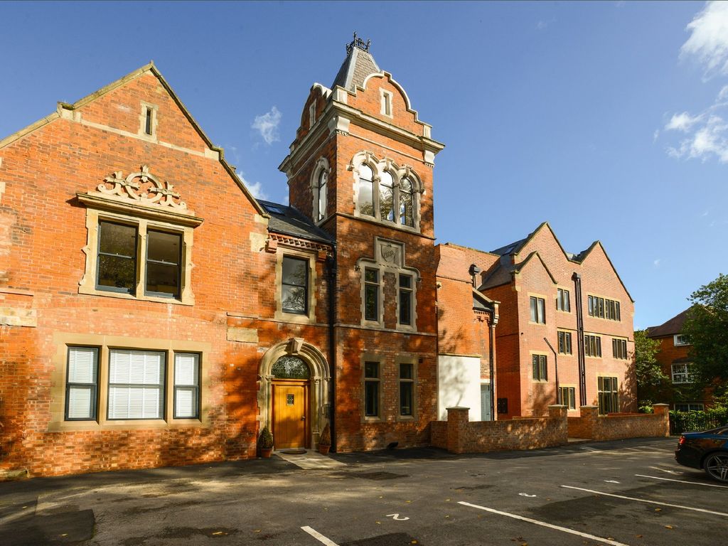 2 bed flat for sale in Mapperley Road, Nottingham NG3, £200,000 Zoopla