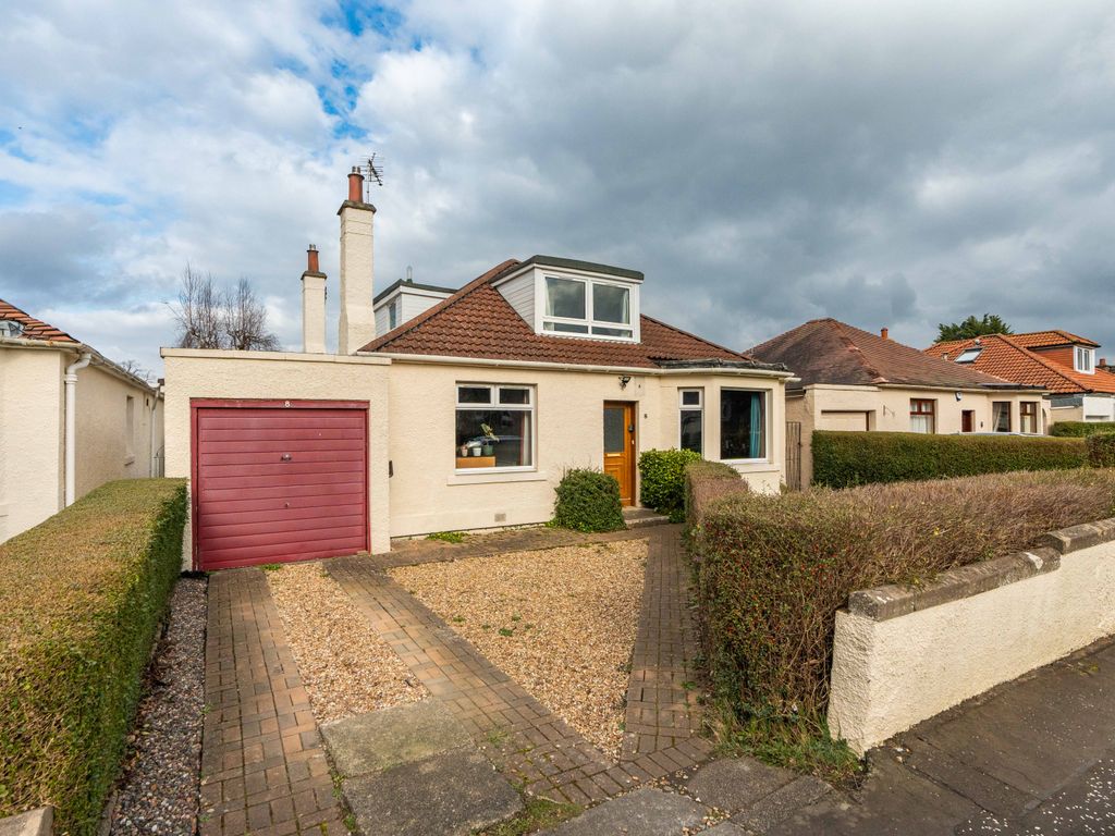 4 bed detached bungalow for sale in 8 Parkgrove Gardens, Edinburgh EH4