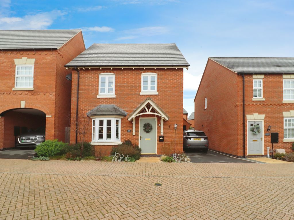 3 bed detached house for sale in Angwin Avenue, Houlton, Rugby CV23, £