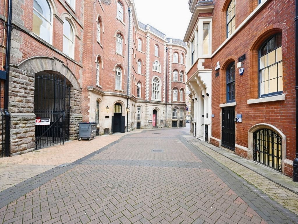 The Establishment, 3 Broadway, Nottingham, Nottinghamshire NG1  