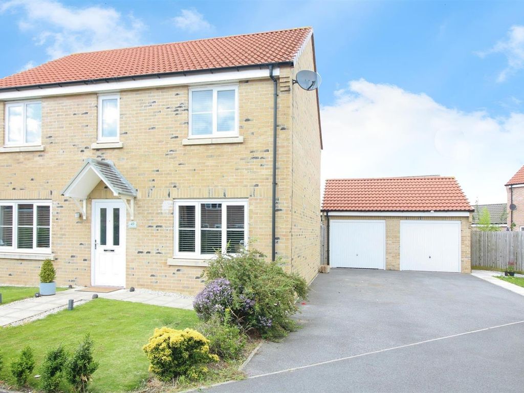 4 bed detached house for sale in Orchard Drive, Sherburn In Elmet, Leeds LS25, £399,950 Zoopla