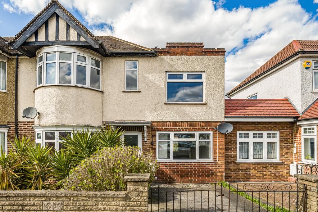 4 bed terraced house for sale in Ruislip, Hillingdon HA4 Zoopla