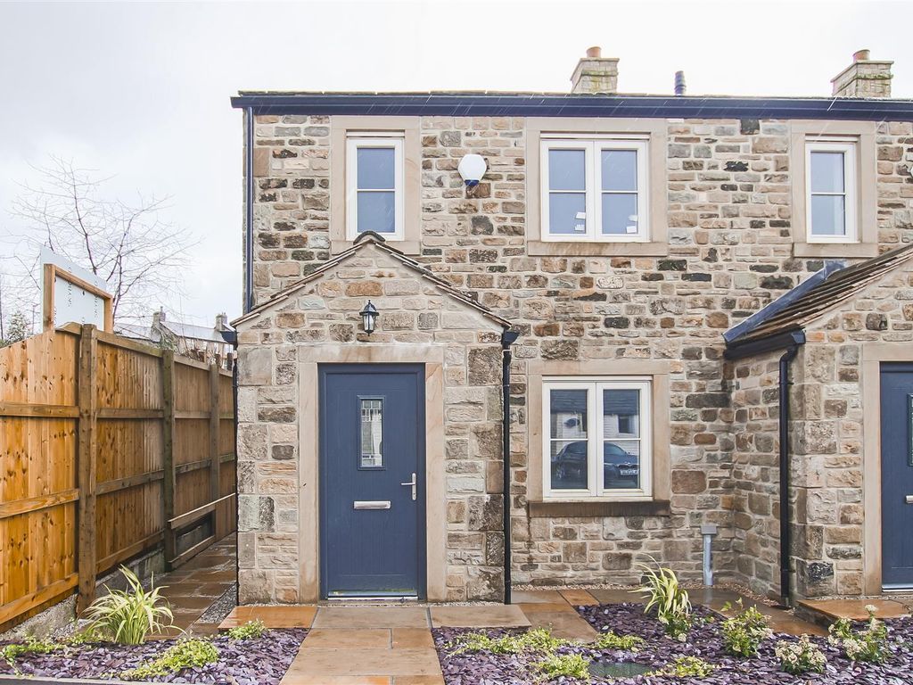 New home, 3 bed property for sale in Crowfoot Row, Barnoldswick BB18, £