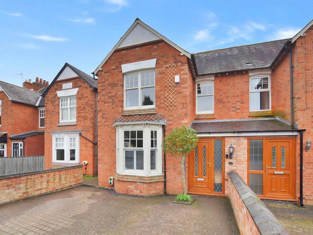 3 bed semidetached house for sale in Station Road, Cropston