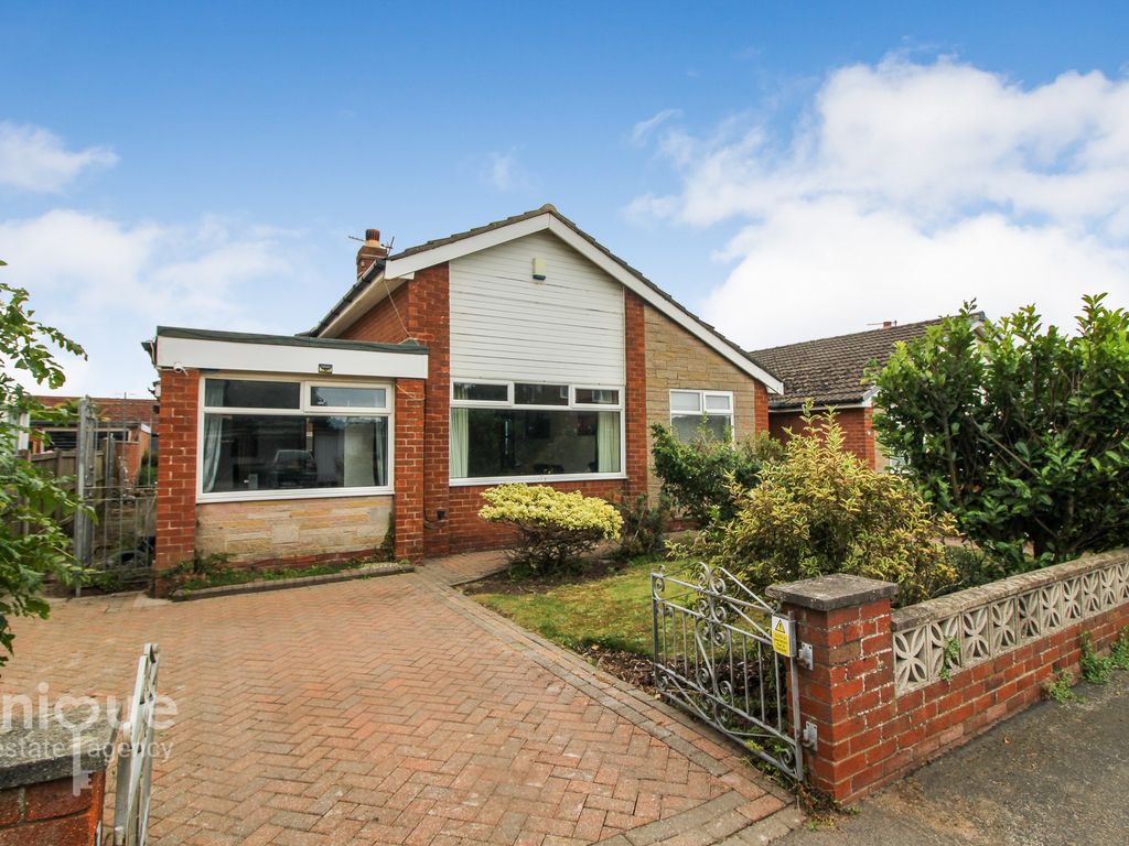 3 bed bungalow for sale in Thirsk Avenue, Lytham St. Annes FY8 Zoopla