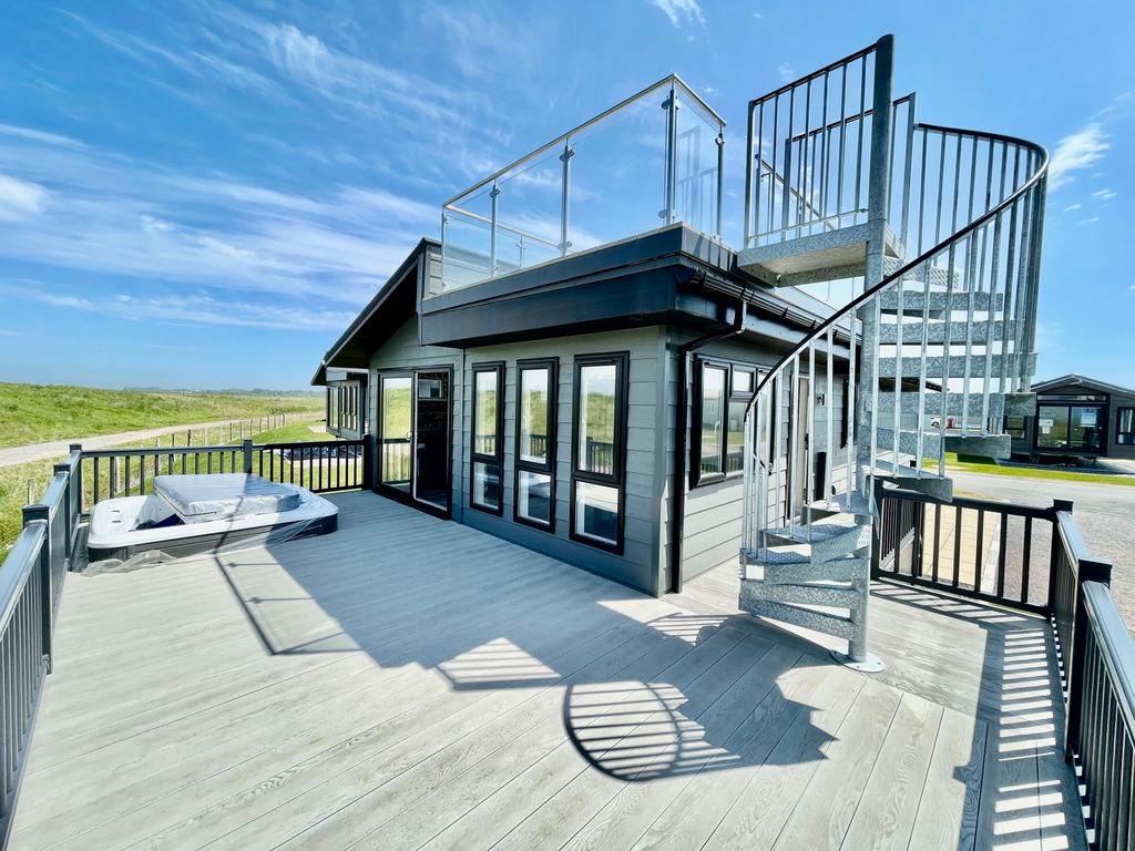 2 bed lodge for sale in Seal Bay Resort, Selsey PO20 Zoopla