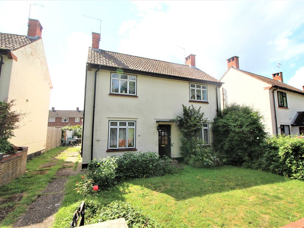 3 bed detached house for sale in Crabtree Road, Camberley, Surrey GU15