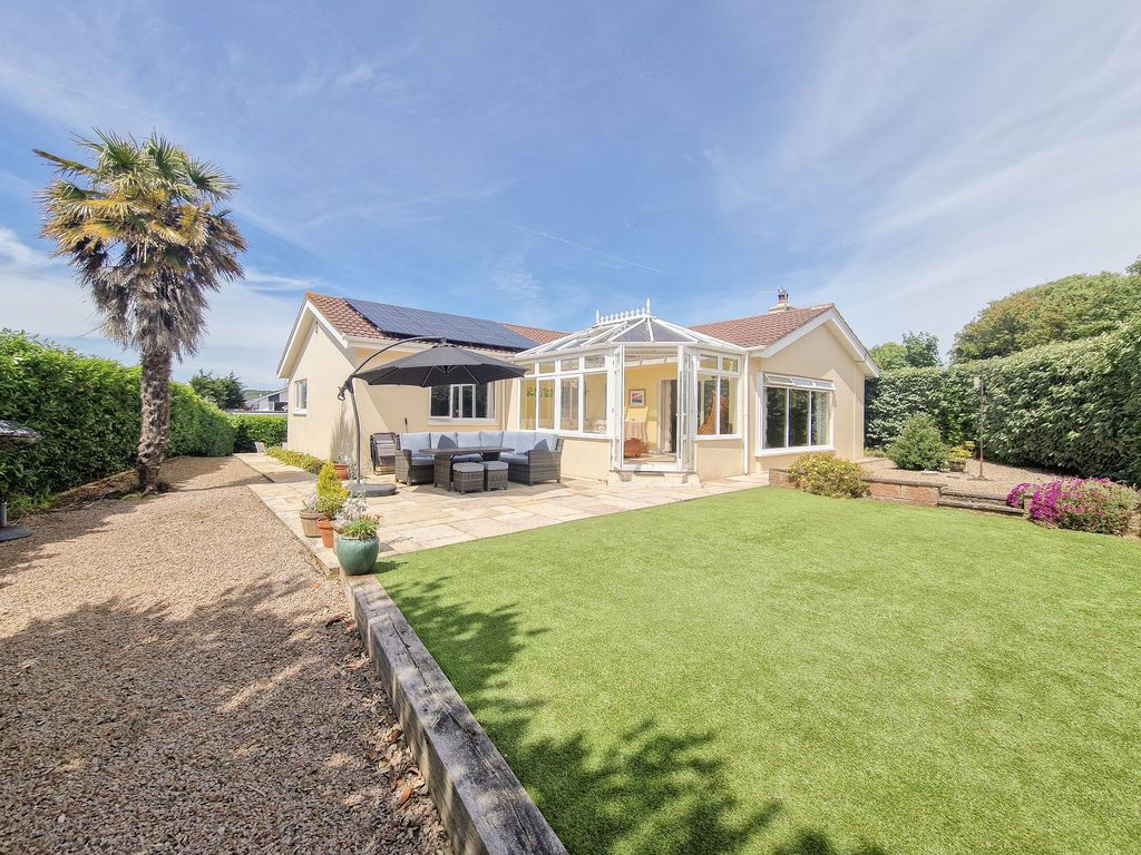 4 bed detached house for sale in La Mielle Du Parcq, La Grande Route