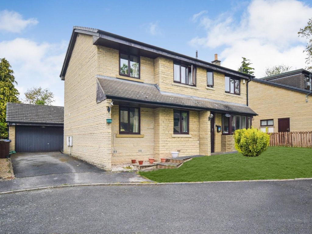 5 bed detached house for sale in Oakridge Court, Bingley BD16 Zoopla