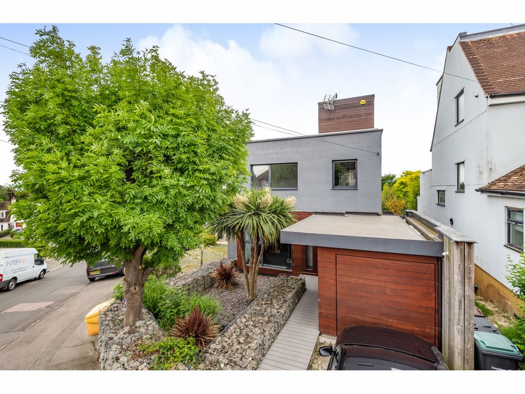 4 bed detached house for sale in Pine Avenue, Gravesend DA12 Zoopla