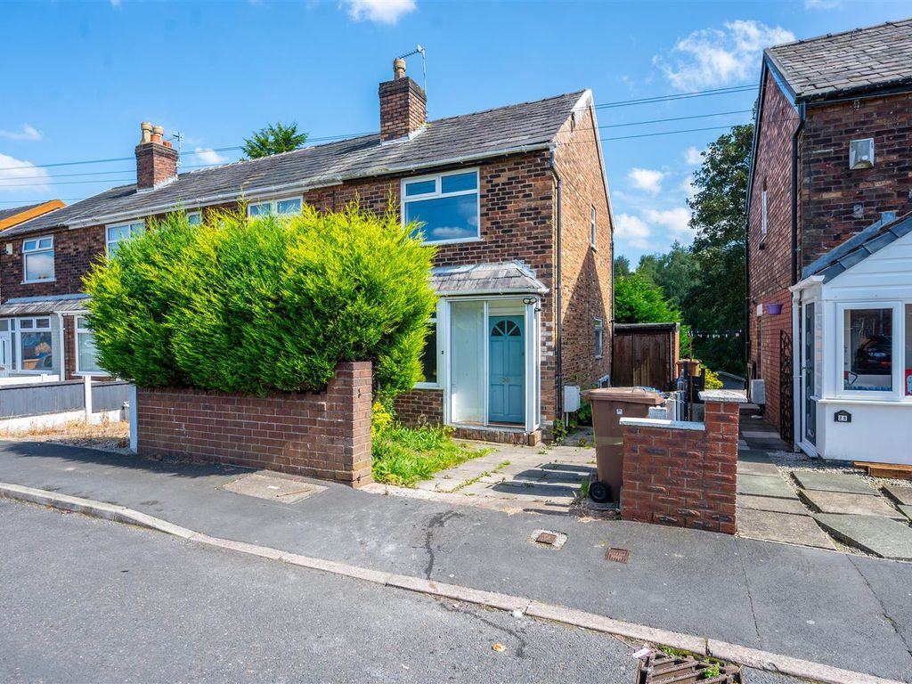 2 bed town house for sale in Chadwick Road, St Helens, Merseyside WA11