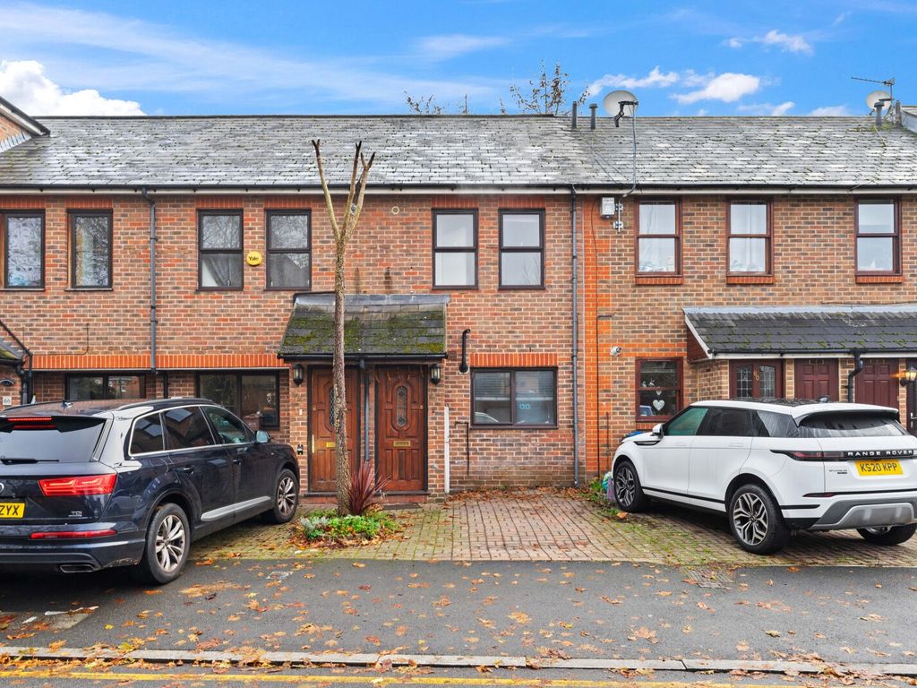 3 bed terraced house to rent in Henfield Road, London SW19, £2,800 pcm Zoopla