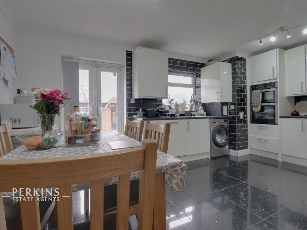 3 bed terraced house for sale in Hurley Road, Greenford UB6, £560,000