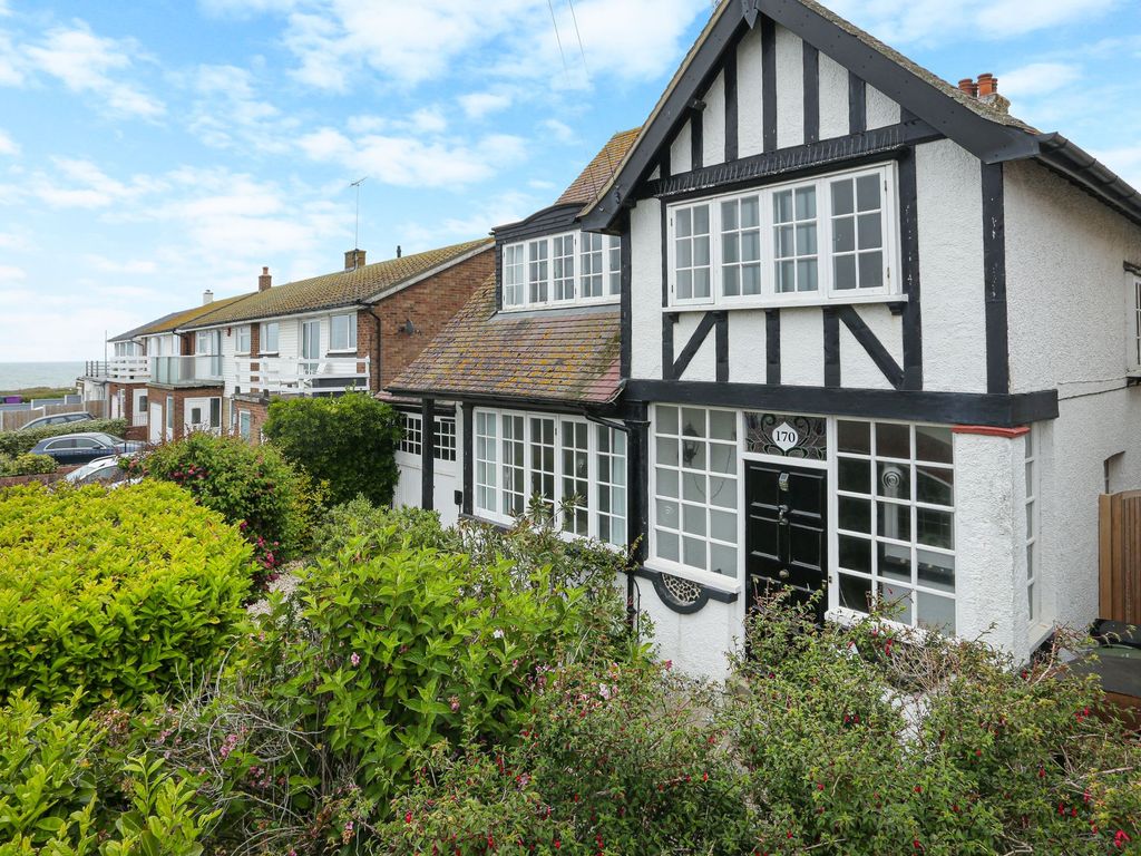 5 bed detached house for sale in Percy Avenue, Broadstairs CT10 Zoopla