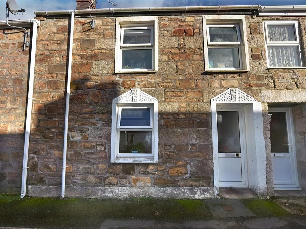 2 bed property for sale in Parc Bracket Street, Camborne TR14, £125,000