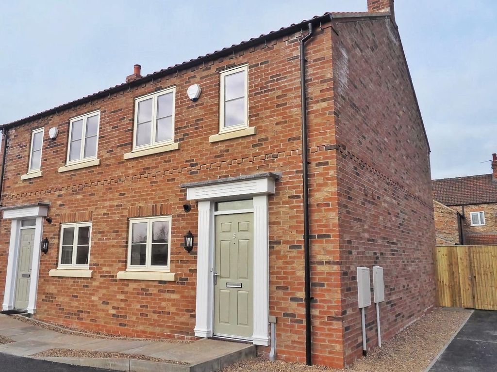 3 bed semidetached house to rent in Joseph Hutchinson Place, Chapel