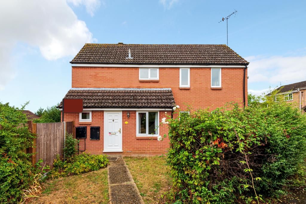3 bed detached house to rent in Wokingham, Berkshire RG41 Zoopla
