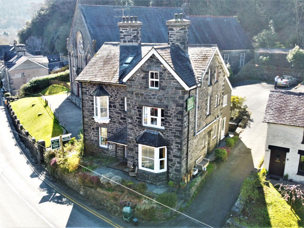 8 bed detached house for sale in Holyhead Road, BetwsYCoed LL24 Zoopla