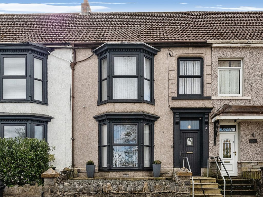 4 bed terraced house for sale in Hillside, Cimla, Neath SA11, £230,000