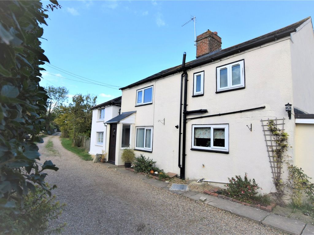 3 bed detached house for sale in Bakers Lane, East Hagbourne, Didcot