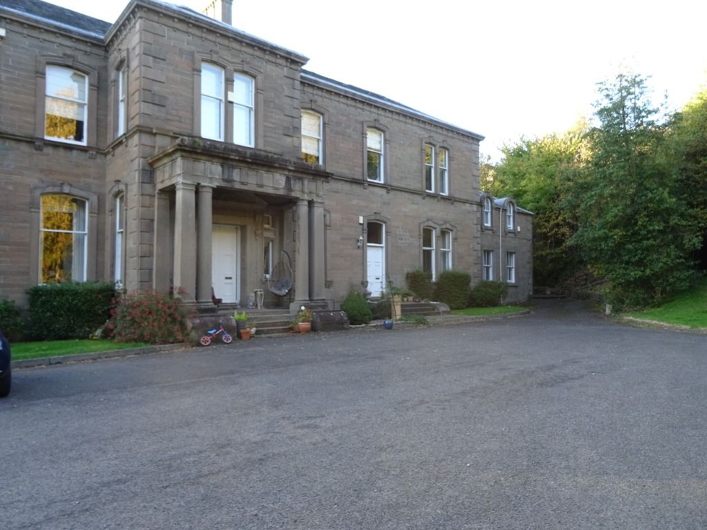 5 bed semidetached house to rent in Perth Road, West End, Dundee DD2