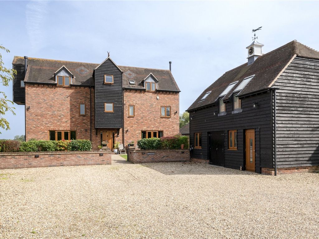 5 bed detached house for sale in Milton Road, Drayton, Abingdon