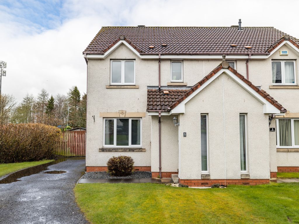 3 bed semidetached house for sale in Clattowoods Place, Dundee DD3