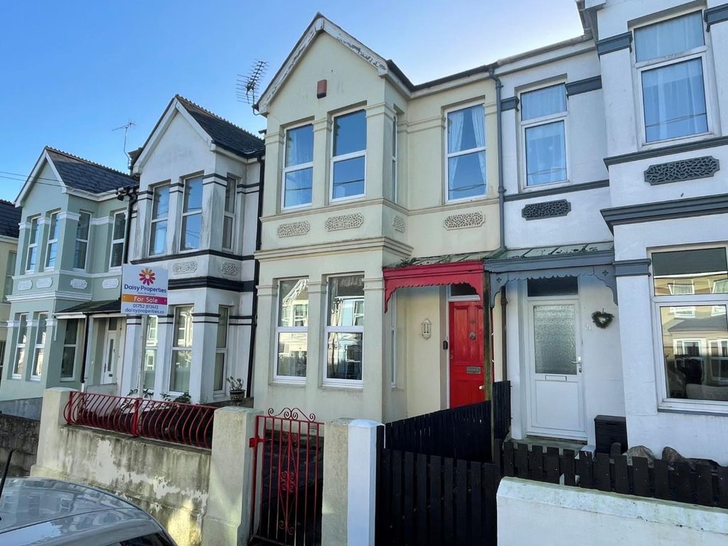 3 bed terraced house for sale in Clarence Road, Torpoint PL11 Zoopla